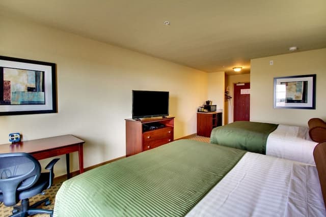 Standard Room, 2 Queen Beds, Non Smoking