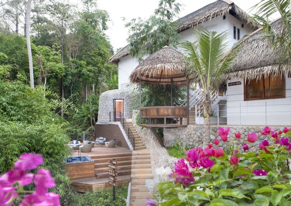 Santosa Detox and Wellness Center0