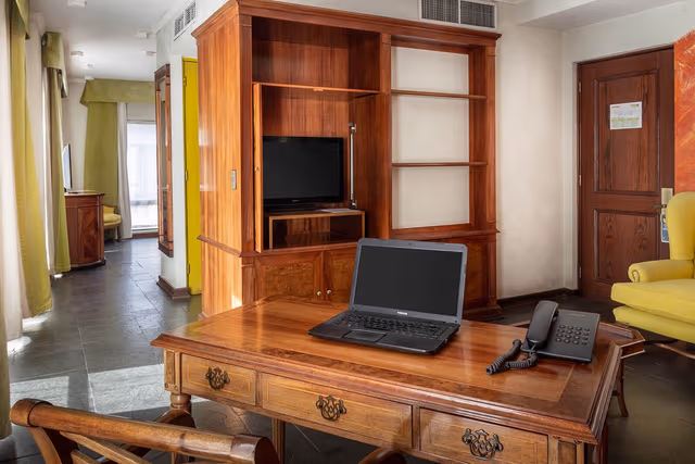 Double Suite Room