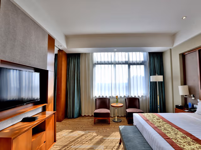 Deluxe Suite Room