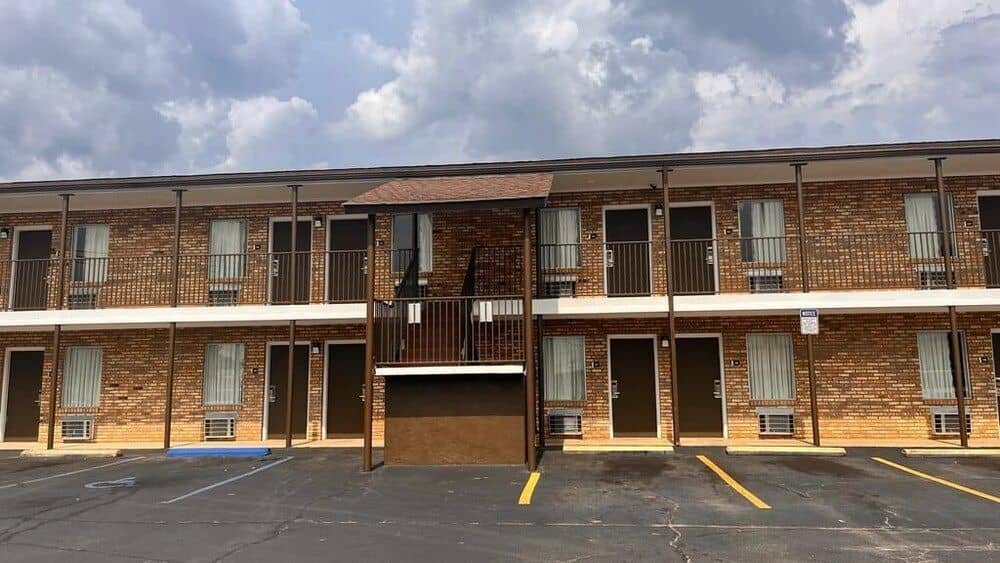 Red Carpet Inn Anniston Oxford Red Carpet Inn Anniston Oxford