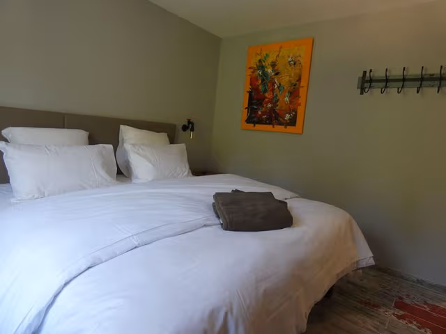 Design Double Room, 1 King Bed, Non Smoking, Garden View