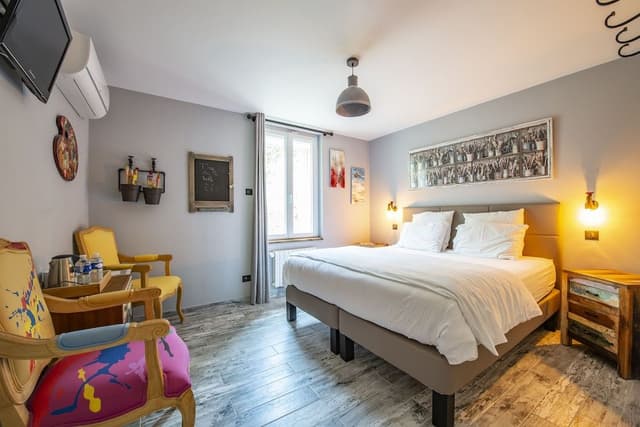 Design Double Room, 1 King Bed, Non Smoking, Garden View