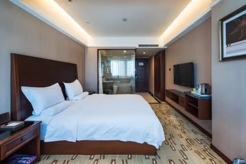 Huazhu - Room With Bed