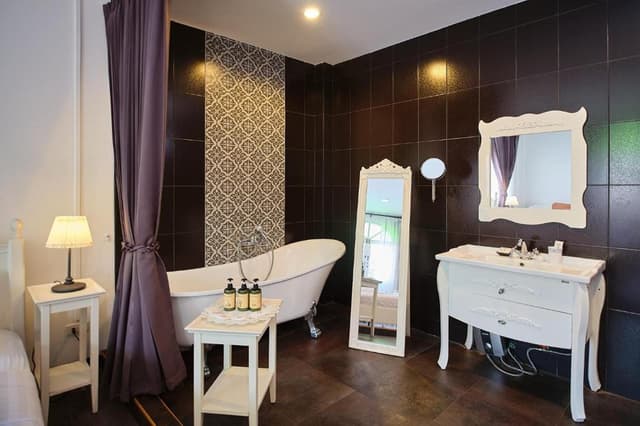 Suite Room