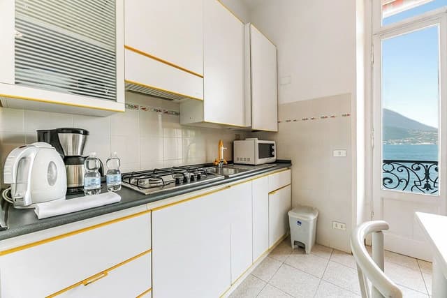 Family Apartment, Multiple Bedrooms, Lakeside (Bella Varenna)