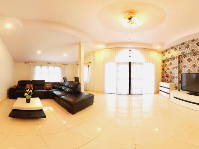 4 Bedroom Pool Villa