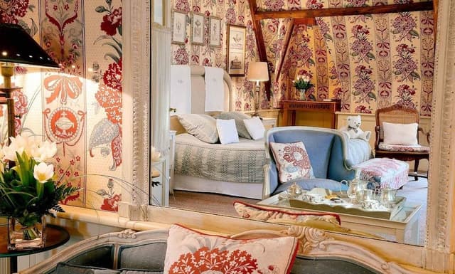 Suite, Sea View
