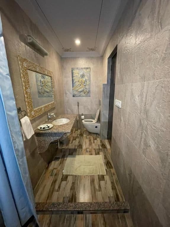 Junior Suite with Garden View