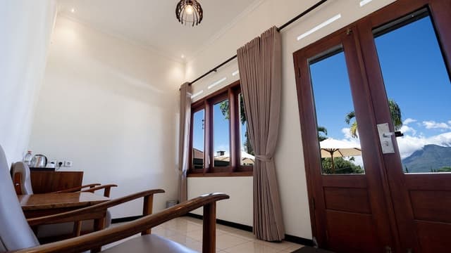 Suite Pool Side