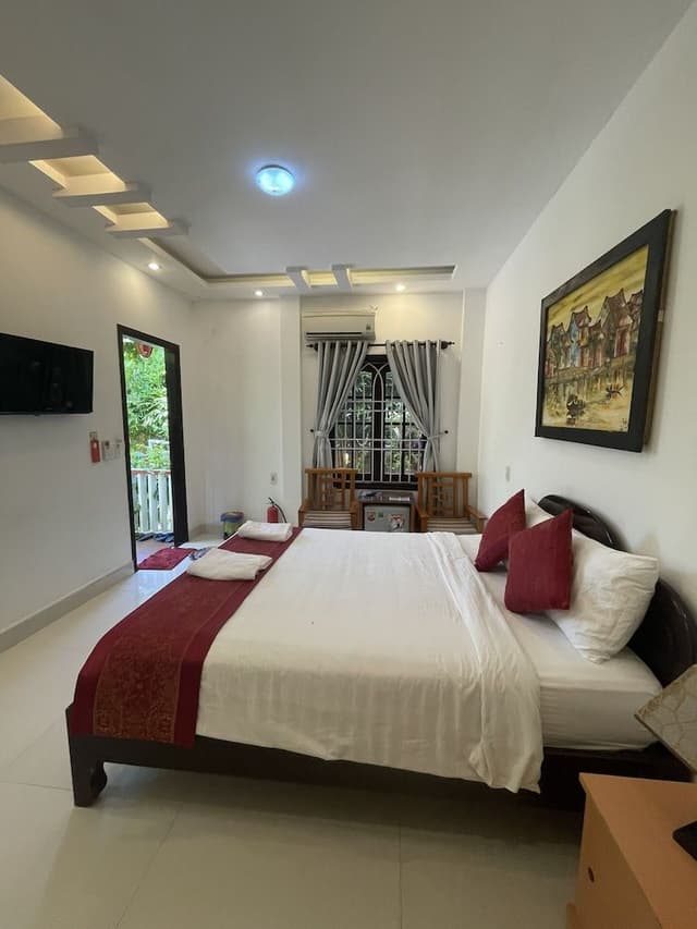 Deluxe Double Room, Bathtub