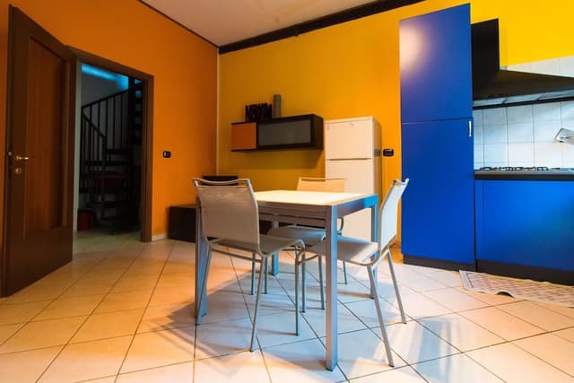 Apartment, Balcony