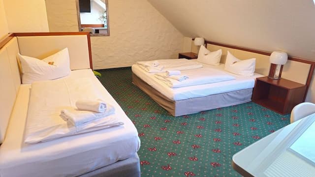 Classic Triple Room, Non Smoking