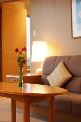 Corner Suite - Non-Smoking