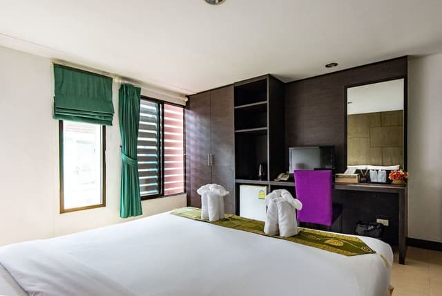 Standard Double Room, 1 King Bed, Non Smoking