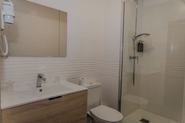 Chambre double, belle vue sur le port