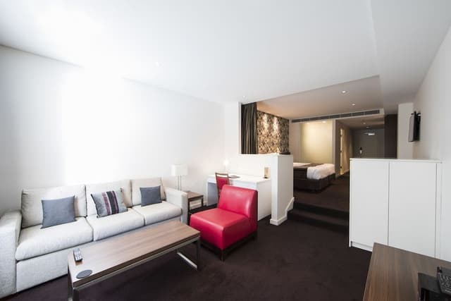 Superior Spa Suite