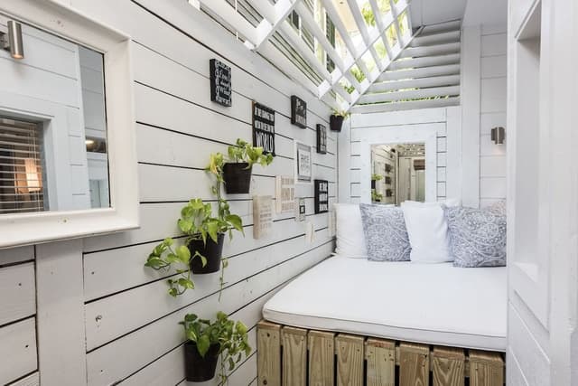 Superior Room, 1 King Bed, Patio, Ground Floor (Room 10)