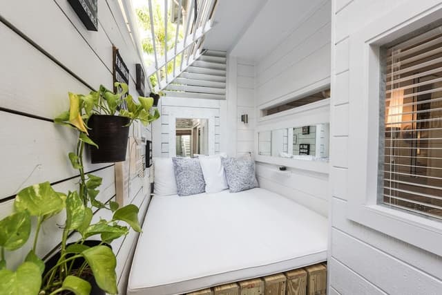 Superior Room, 1 King Bed, Patio, Ground Floor (Room 10)