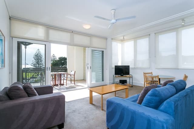 One Bedroom Deluxe Apartment