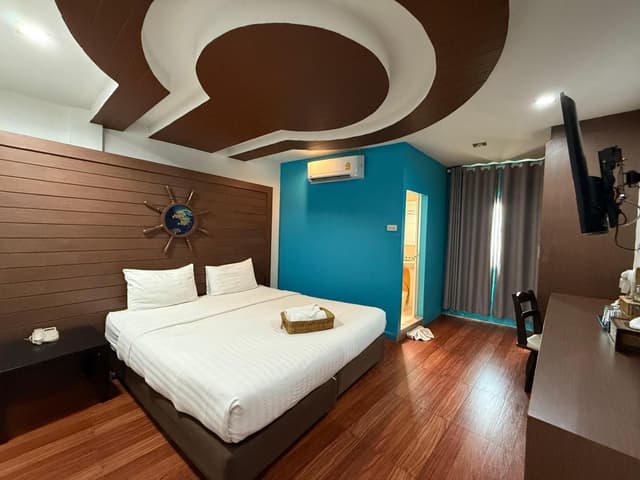 Triple Room