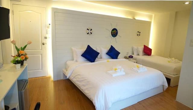 Triple Room