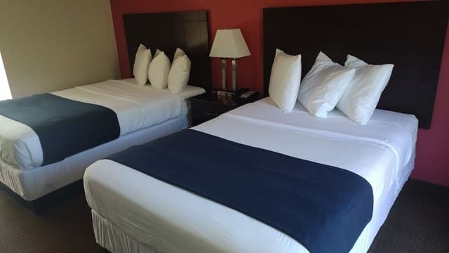 2 Double Beds, Non Smoking, Pet Friendly