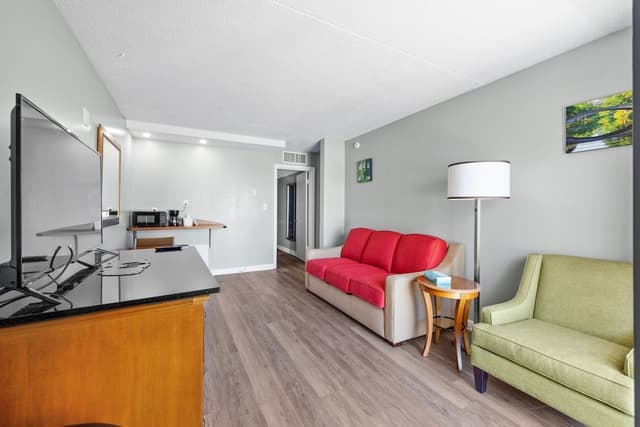 Suite, Oceanfront