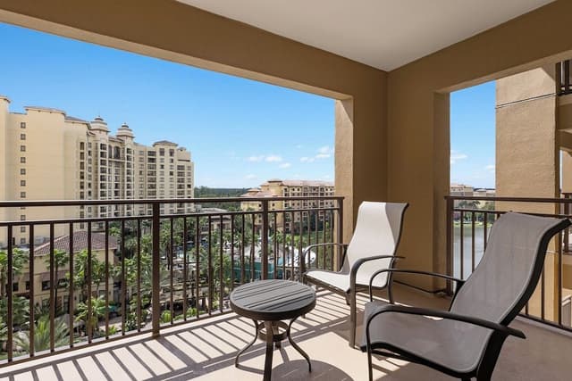 Suite, 1 Bedroom, Balcony