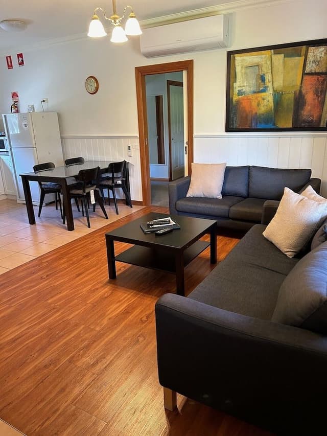 Standard Suite, Multiple Bedrooms, Non Smoking, Kitchen