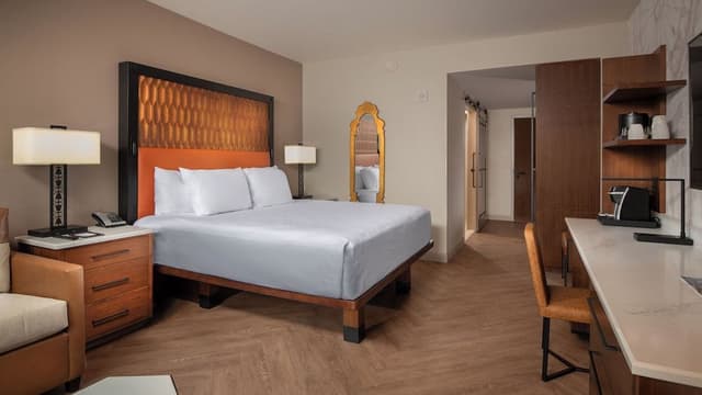King Bed