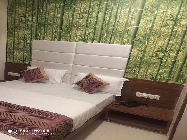 Double Bed AC Room