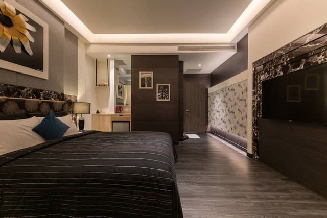 Classic Double Room