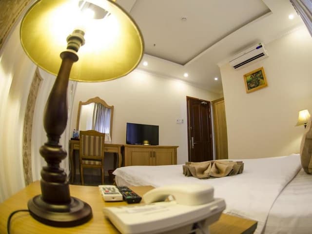 Deluxe Room, No Windows