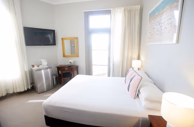 Standard Queen Room with Private Balcony Ocean Views