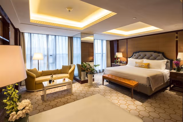 Deluxe Room, 1 King Bed