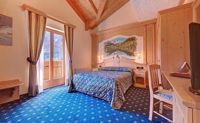 Comfort Triple Room