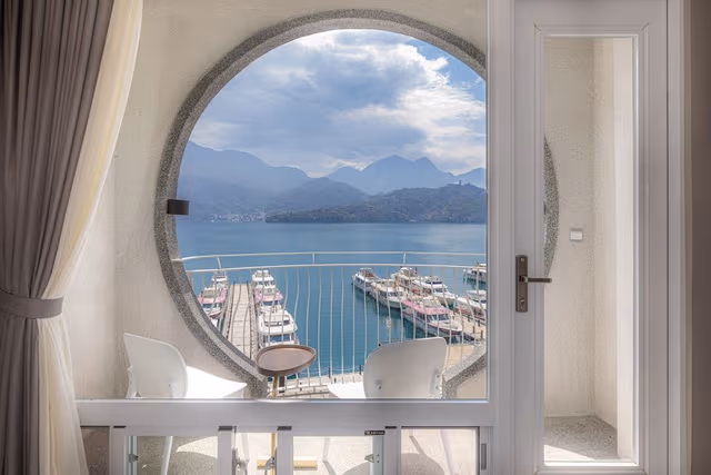 Standard Double Room, Lake View
