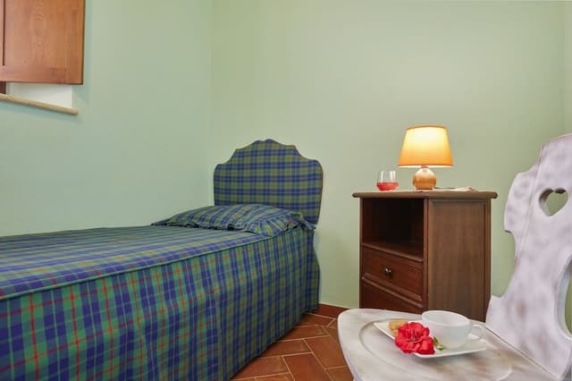 Apartment, 2 Bedrooms, Courtyard View