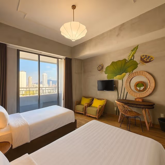 Superior Room, City View