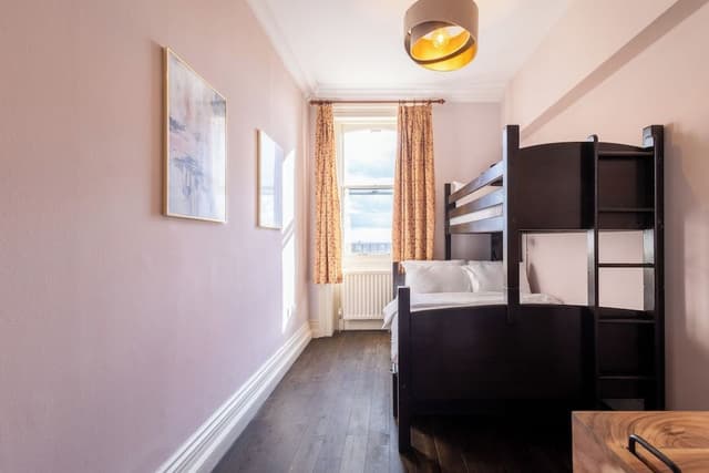 Triple Ensuite Room