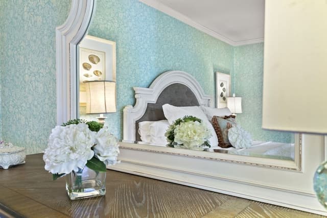 The Clinton Room