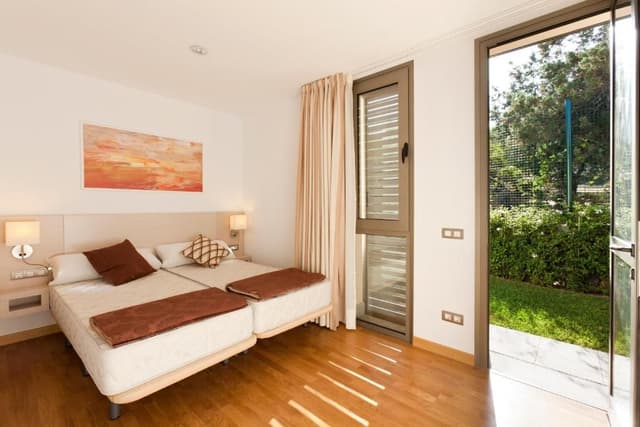 Villa (6 Pax Max)