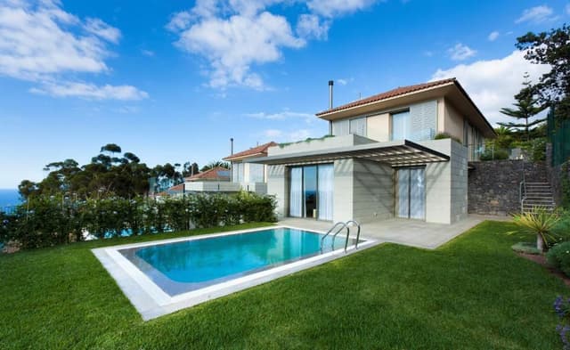 Villa (6 Pax Max)
