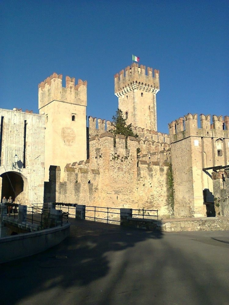 Appartamenti Adriana Sirmione1