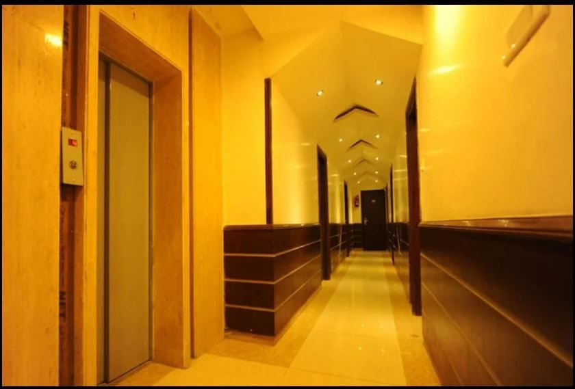 Hotel Pearl Inn & Suites0