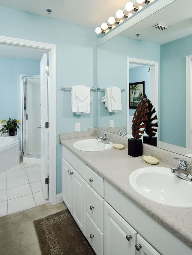 Condo, 2 Bedrooms, 2 Bathrooms, Sea Facing