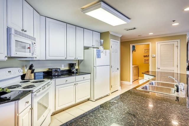 Condo, 4 Bedrooms