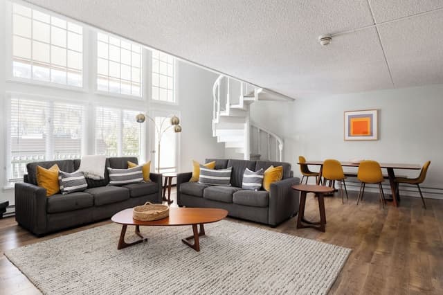 Condo, 2 Bedrooms, Kitchen, Mountain View