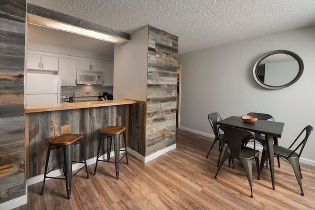 Condo, 2 Bedrooms, Kitchen, Mountain View